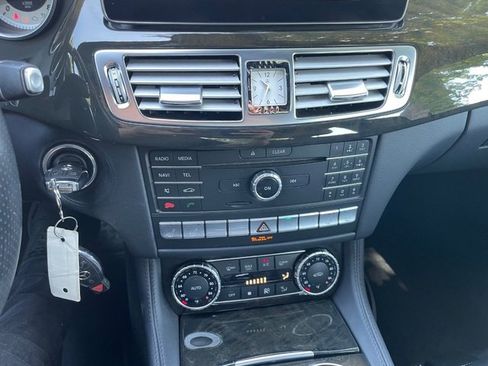 Used 2015 Mercedes-Benz CLS 400 image 35