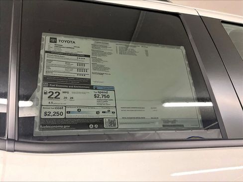New 2026 Toyota 4Runner SR5 RWD image 18