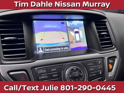 Used 2020 Nissan Pathfinder SL AWD/4WD image 23