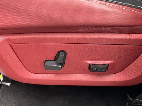 Used 2017 RAM 1500 Rebel w/ Luxury Group image 19