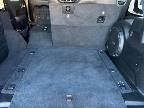 Used 2020 Jeep Wrangler Unlimited Rubicon image 17