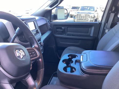 Used 2021 RAM 2500 Tradesman image 26