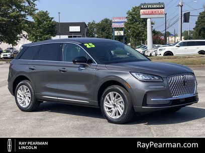 New 2025 Lincoln Corsair FWD w/ Rear Removable Package Tray