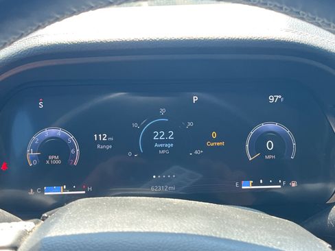 Used 2022 Jeep Grand Cherokee L Limited RWD image 18
