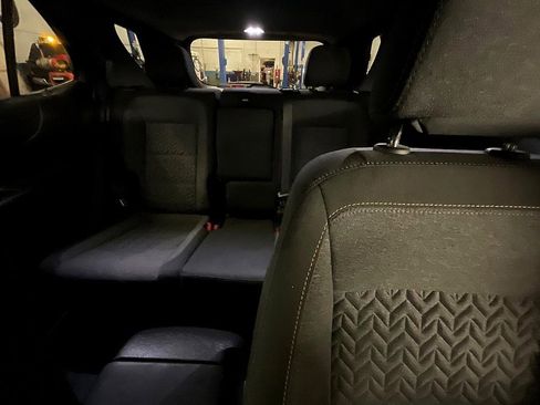 Used 2022 Chevrolet Equinox LT image 28