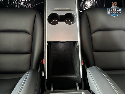 Used 2023 Tesla Model Y Performance AWD/4WD image 27
