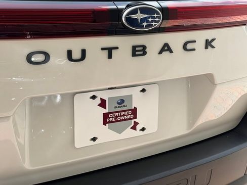 Used 2026 Subaru Outback Limited AWD/4WD image 9