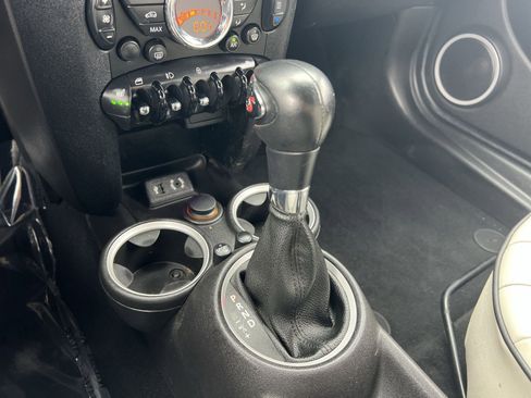 Used 2013 MINI Cooper Roadster S FWD image 28