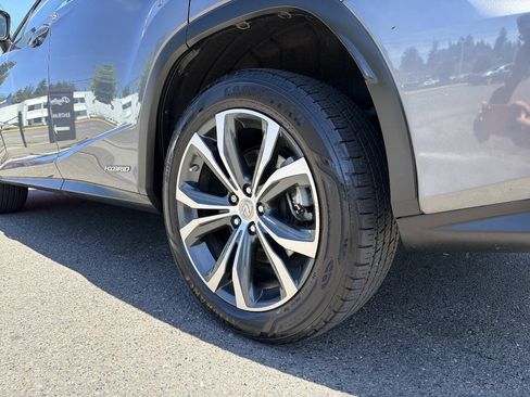 Used 2017 Lexus RX 450h AWD w/ Cold Weather Package image 4