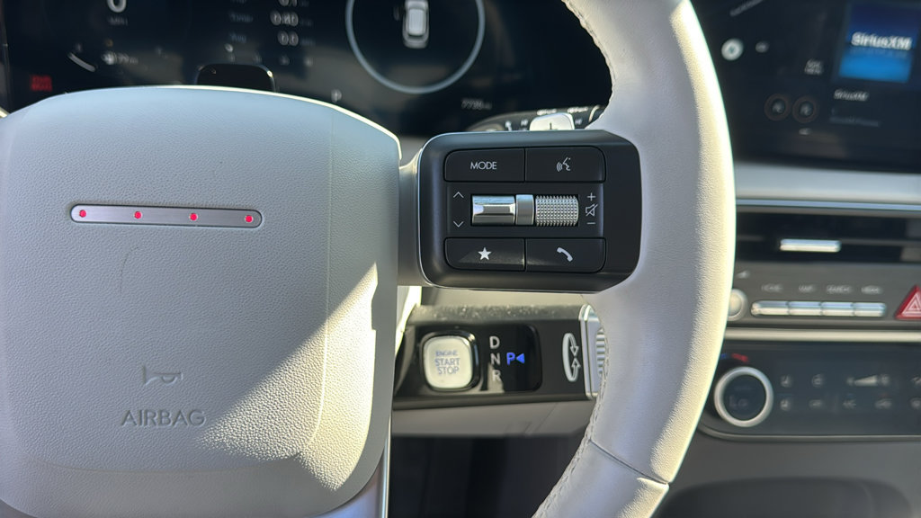 Used 2026 Hyundai Palisade Limited AWD/4WD image 19