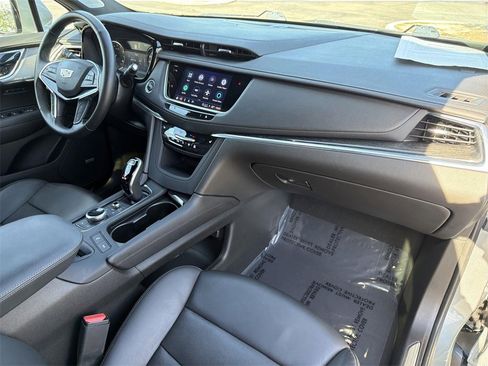 Certified 2023 Cadillac XT5 Premium Luxury image 36