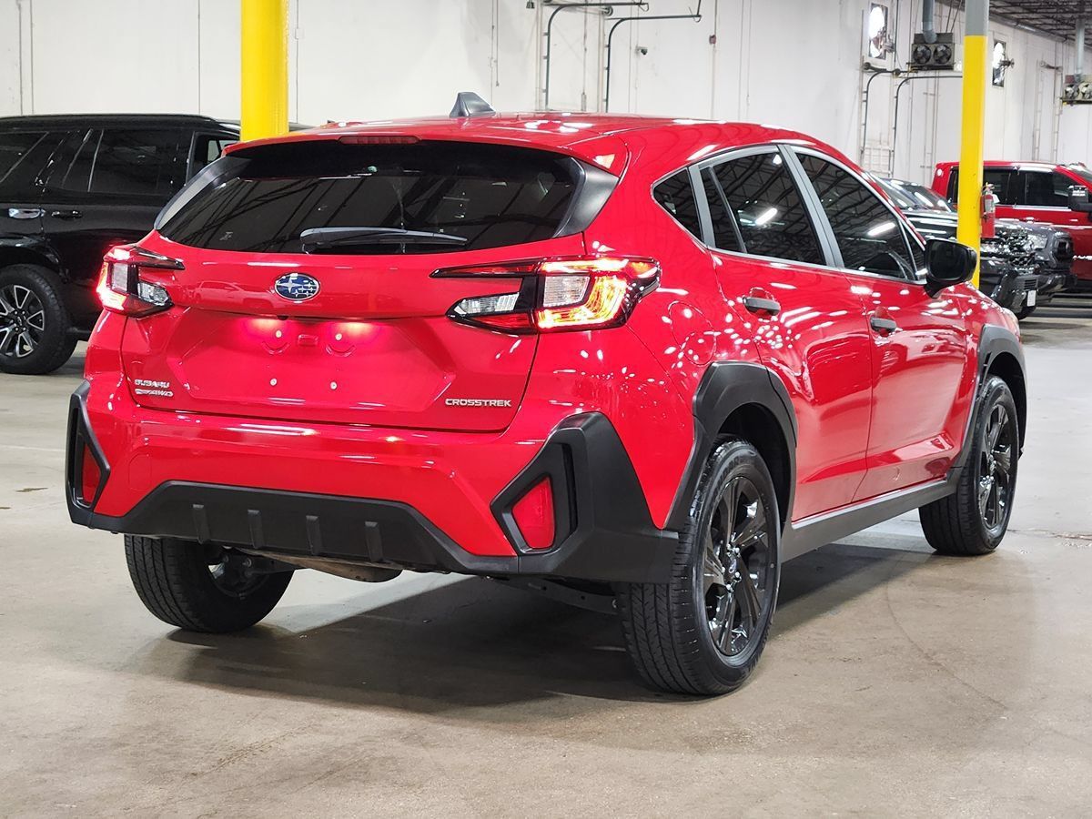 Used 2024 Subaru Crosstrek 2.0i AWD/4WD image 8