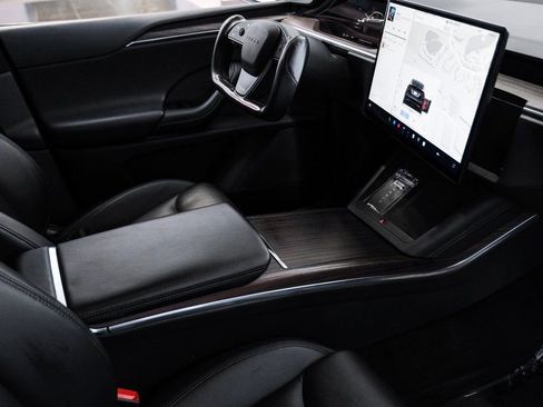Used 2022 Tesla Model X AWD/4WD image 26