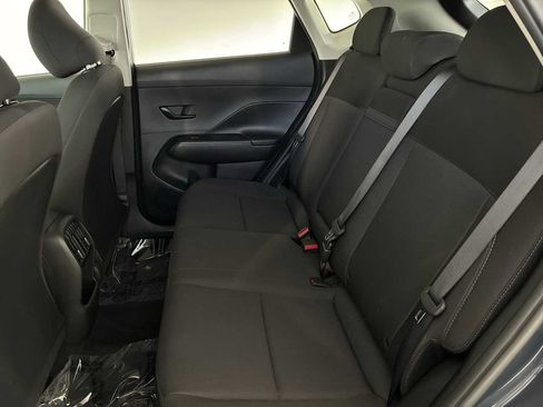 Used 2025 Hyundai Kona SEL image 24