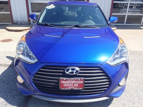 Used 2013 Hyundai Veloster Turbo FWD image 3