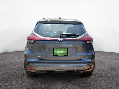 Used 2022 Nissan Kicks SV