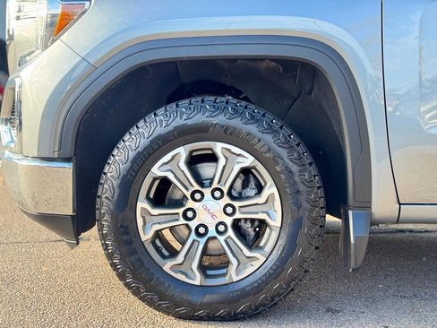 Used 2019 GMC Sierra 1500 SLT image 11