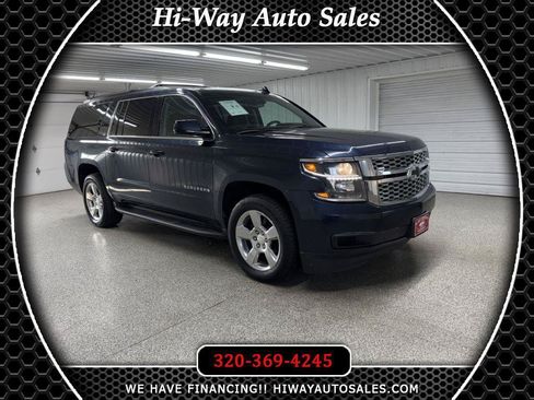 Used 2017 Chevrolet Suburban LT AWD/4WD image 1