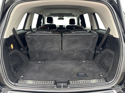 Used 2015 Mercedes-Benz GL 450 4MATIC w/ Parking Assist Package image 13