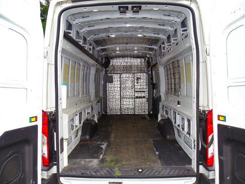 Used 2020 Ford Transit 250 148 High Roof Extended RWD image 34