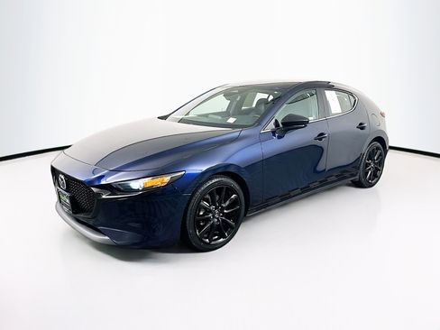Used 2024 MAZDA MAZDA3 s FWD image 3