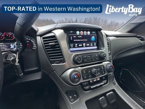 Used 2020 Chevrolet Suburban LT AWD/4WD image 19