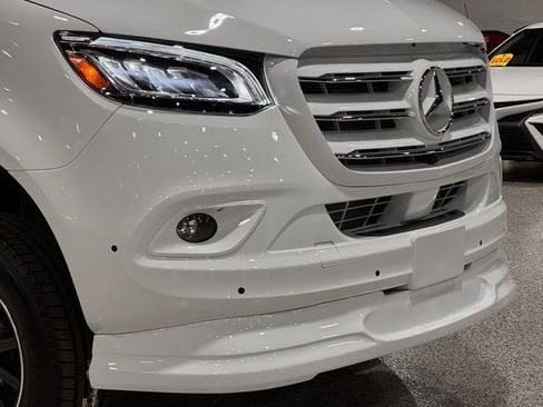 New 2025 Mercedes-Benz Sprinter 2500 image 19