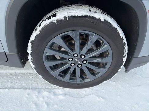 Certified 2023 Chevrolet Traverse RS image 5