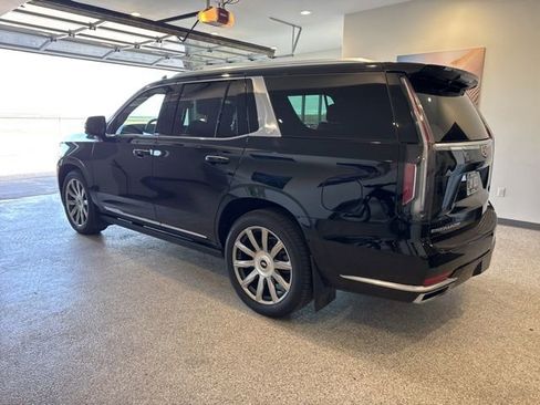 Used 2021 Cadillac Escalade Premium Luxury Platinum AWD/4WD image 3