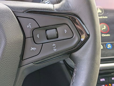 Used 2023 Chevrolet Bolt EUV Premier w/ Sun & Sound Package image 16