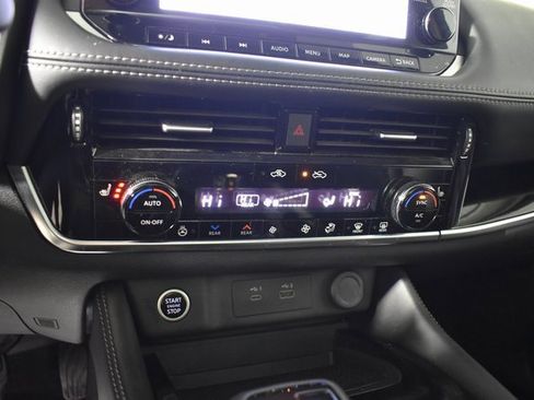 Certified 2023 Nissan Rogue SL w/ SL Premium Package image 25