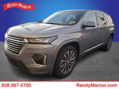 Used 2023 Chevrolet Traverse Premier w/ LPO, Floor Liner Package