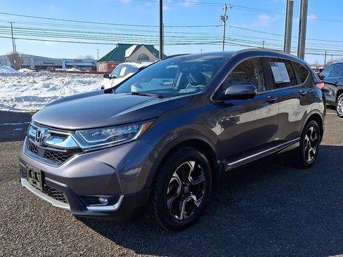 Used 2018 Honda CR-V Touring image 3