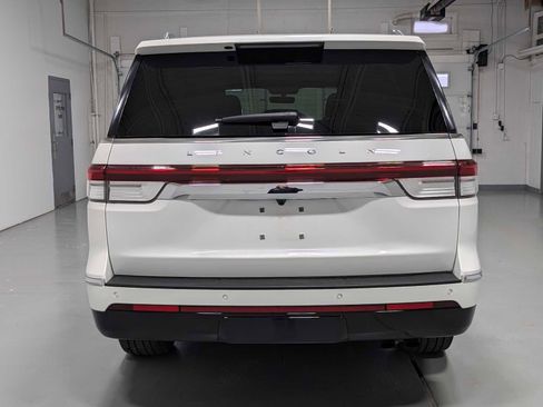 Certified 2023 Lincoln Navigator Reserve image 9