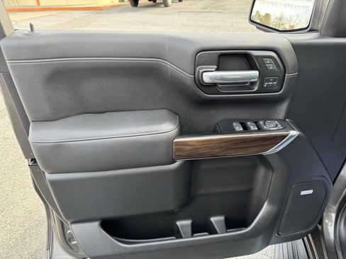 Used 2019 GMC Sierra 1500 SLT image 11