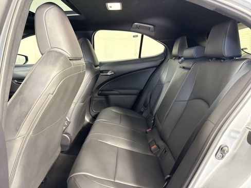 Used 2025 Lexus UX 300h FWD w/ Accessory Package (Z2) image 24
