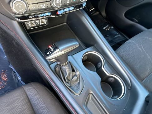 Used 2023 Dodge Durango GT image 32