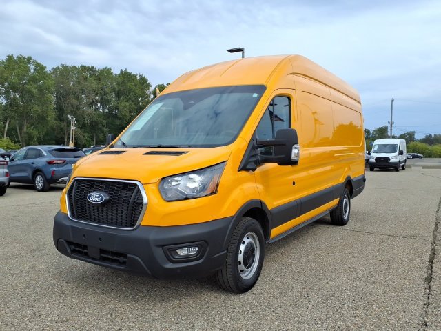Certified 2026 Ford Transit 250 148 High Roof Extended w/ Load Area Protection Package RWD image 3