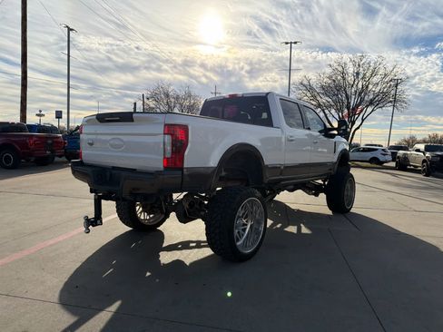 Used 2017 Ford F350 King Ranch w/ King Ranch Ultimate Package image 3