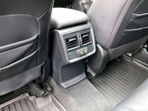 Used 2023 Subaru Forester Limited AWD/4WD image 28