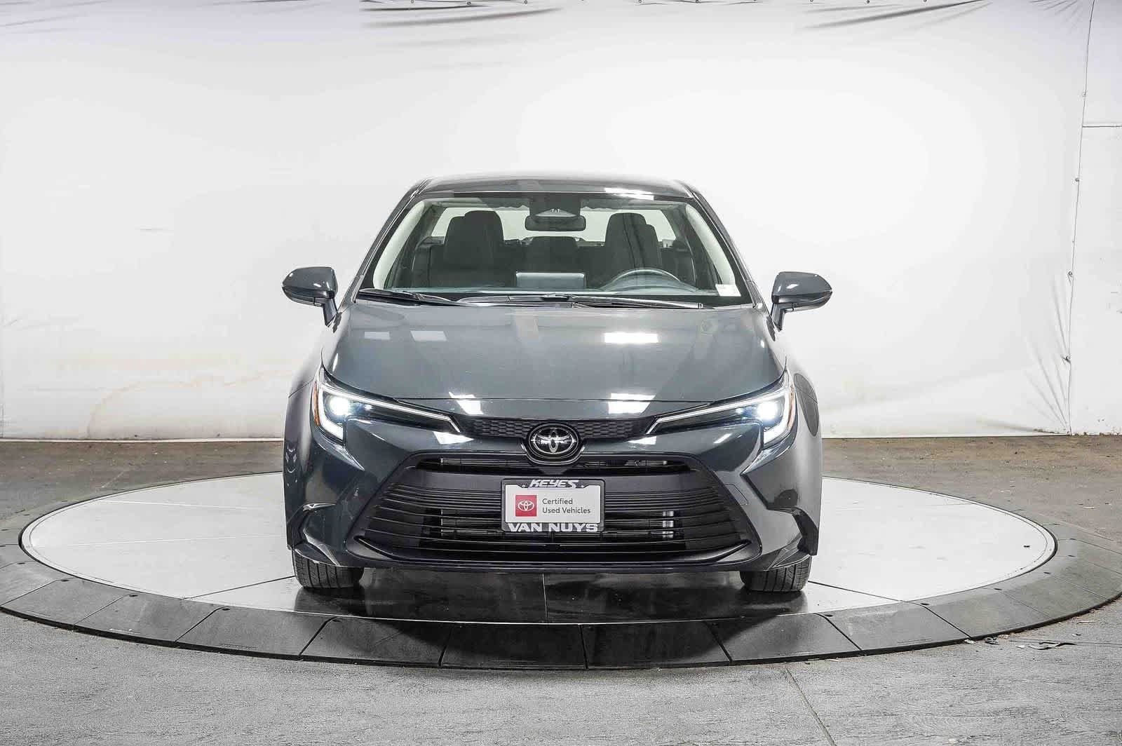 Certified 2026 Toyota Corolla LE w/ Carpet Mat Package (TMS) FWD image 7