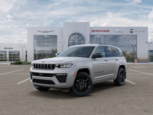 New 2026 Jeep Grand Cherokee Limited Reserve image 2