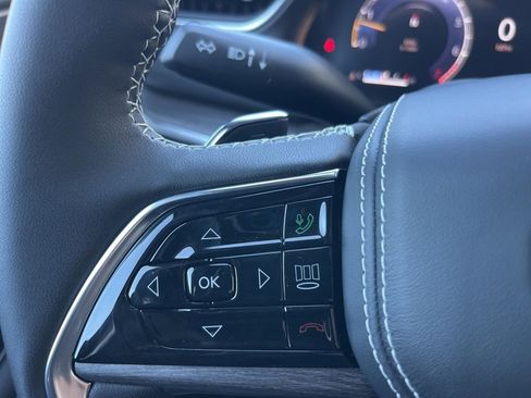 New 2025 Jeep Grand Cherokee Overland w/ Luxury Tech Group IV image 14