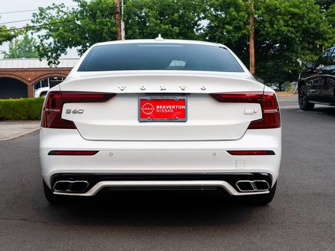 Used 2022 Volvo S60 T8 R-Design w/ Advanced Package AWD/4WD image 5