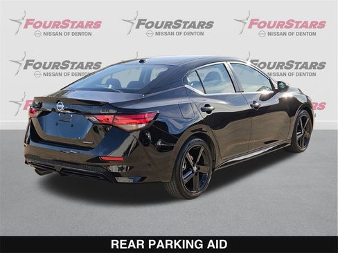 Used 2022 Nissan Sentra SR w/ Midnight Edition image 4