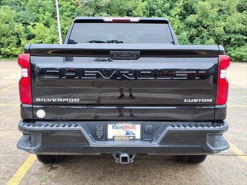 Used 2023 Chevrolet Silverado 1500 Custom AWD/4WD image 6