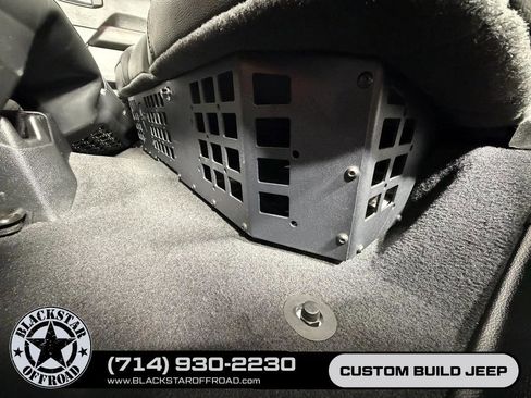 Used 2021 Jeep Gladiator Rubicon AWD/4WD image 22