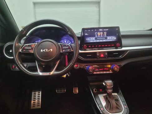 Used 2022 Kia Forte GT w/ GT Technology Package FWD image 22