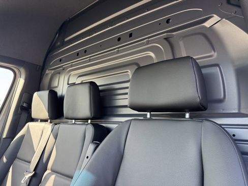 New 2026 Mercedes-Benz Sprinter 2500 image 3