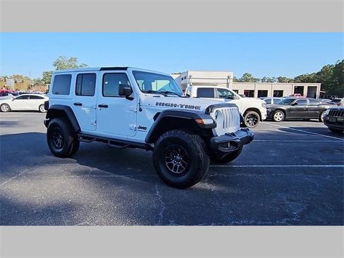 Used 2023 Jeep Wrangler Unlimited Sport image 36